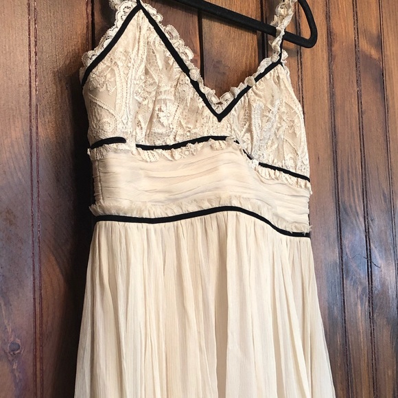 BCBG dress - Picture 2 of 5